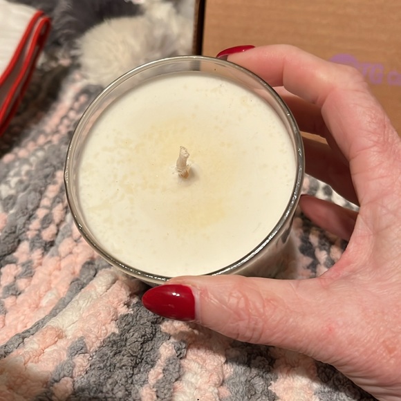 ForeverWick Candle Co. genuine Diamond in every candle made with Soy Wax - Picture 8 of 10